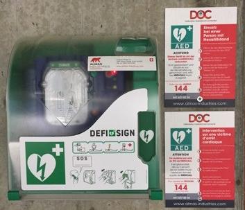 Defibrillator bei der Gemeindeverwaltung